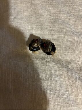 Vintage cabochon clip earrings
